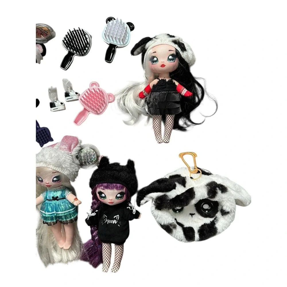 Na! Na! Surprise Family Soft Doll Set with 6 Fashion Dolls and 1 Pet Panda‎